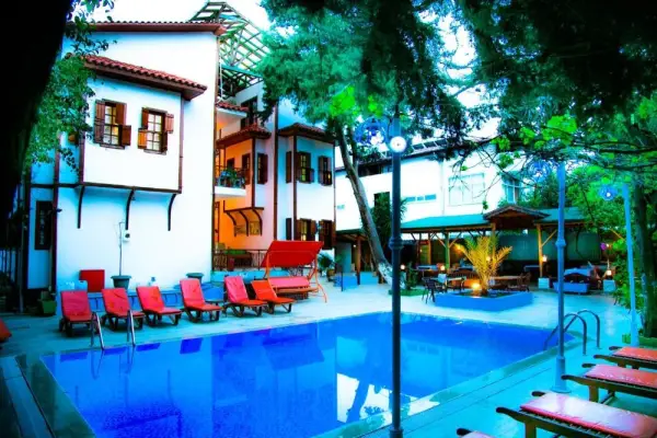 Kaliptus Hotel 10
