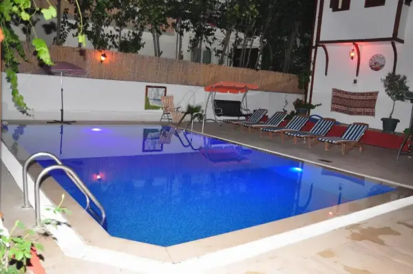 Kaliptus Hotel Main image