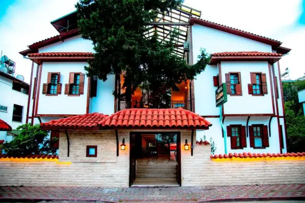 Kaliptus Hotel 6